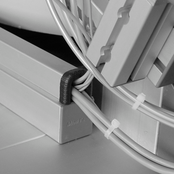 GUMA ZA ZAŠČITO ROBA 1 - 3 ČRNA