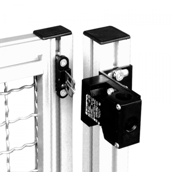 VARNOSTNO STIKALO AZ 16 ZVR